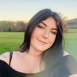 Meet your Posher, Maryelizabeth